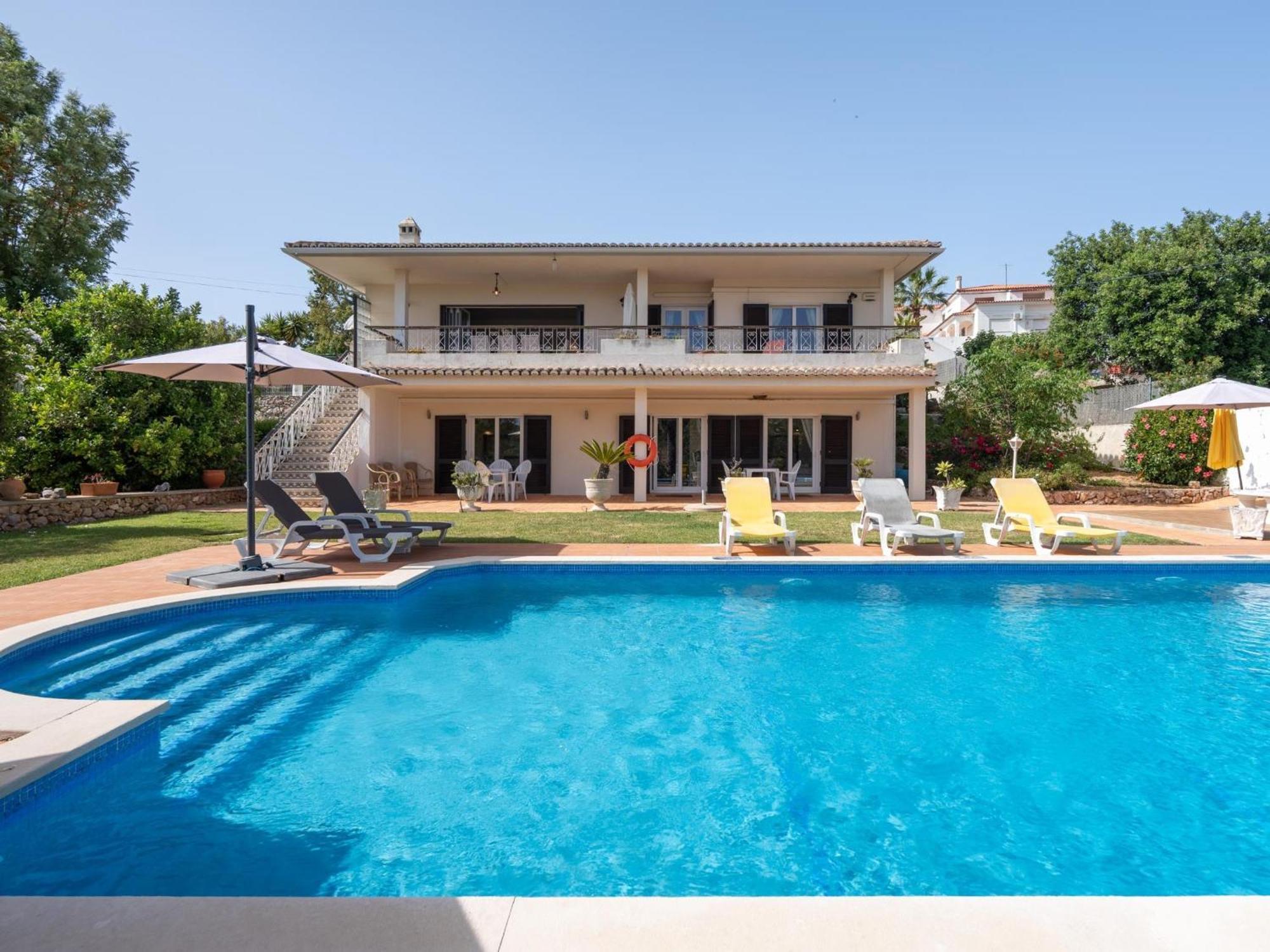 Lumineuse Avec Grande Piscine Pres D'albufeira - Pt-1-42
